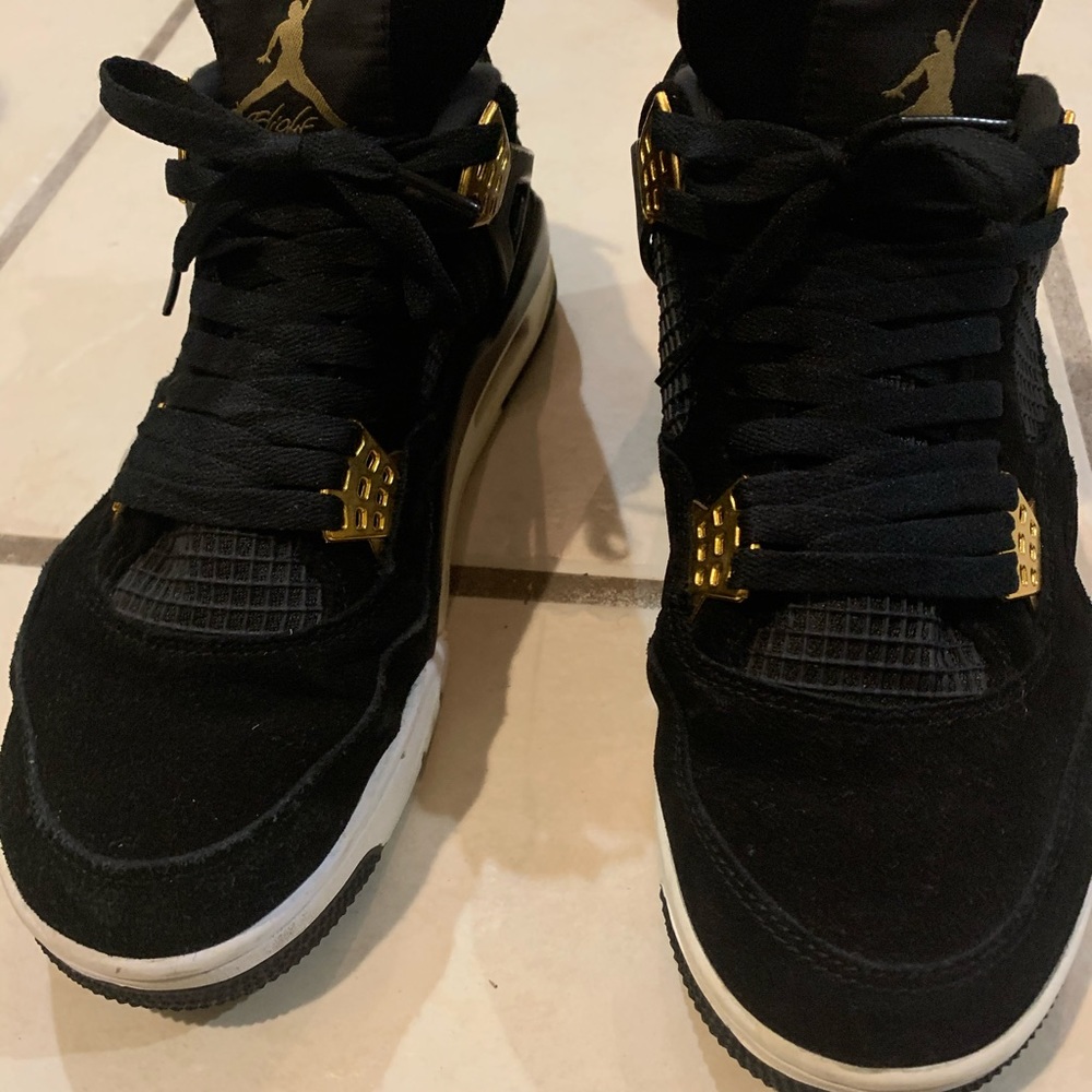 Air Jordan’s Retro Royalty